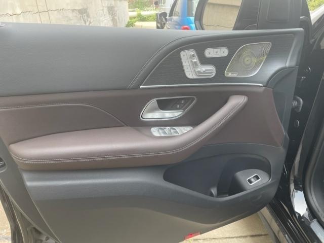 50D柴油版GLS最新价格90来万起售AG真人游戏第一品牌24款奔驰GLS3(图2)